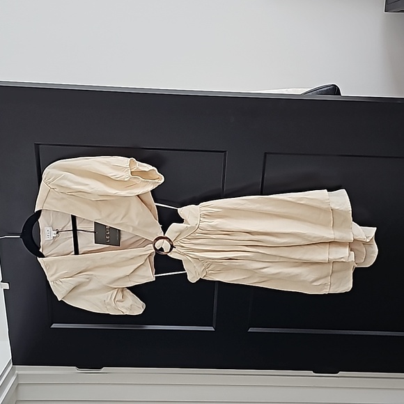 Le Lis Cream Puff Sleeve Cutout Dress - Picture 2 of 4